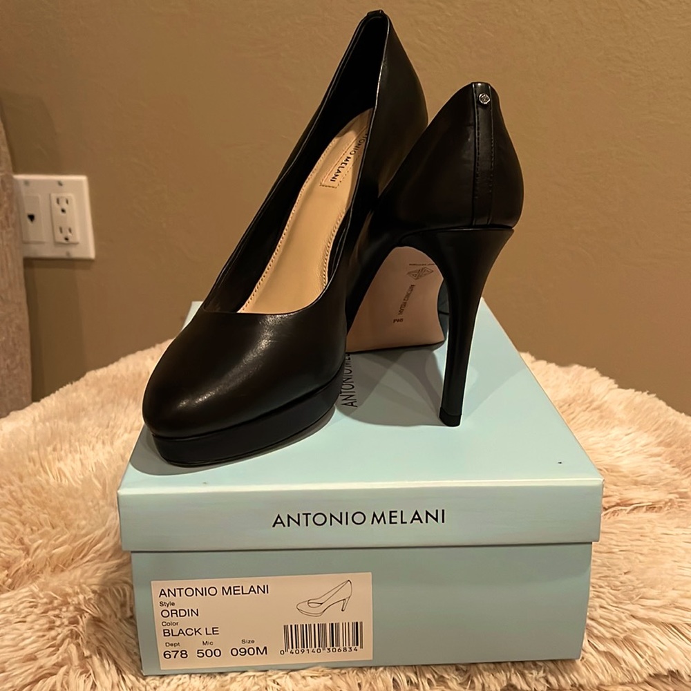 Antonio Melani platform pumps